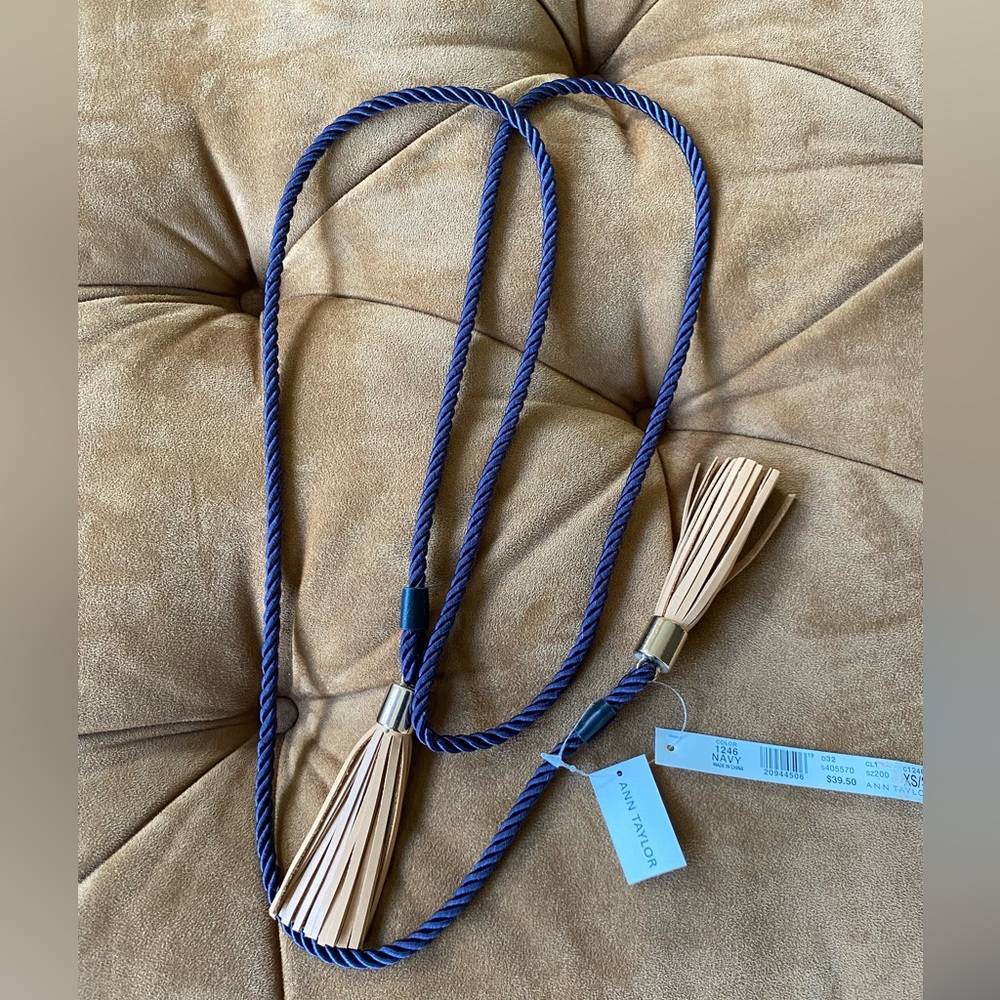 Ann Taylor belt NWT. Size XS/S